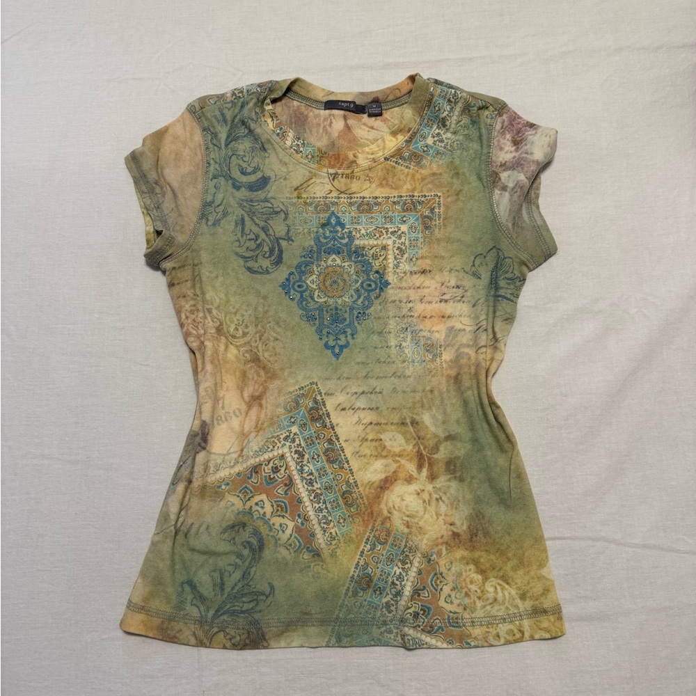 Apt. 9 Green and Blue Fitted Graphic Cap Sleeve Tee